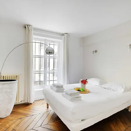 Daire Comfortable Apartment- 3b - 6p - Mail Palais Garnier