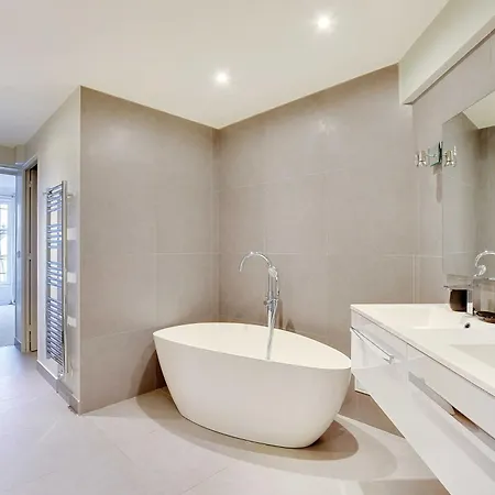 Daire Comfortable Apartment- 3b - 6p - Mail Palais Garnier *